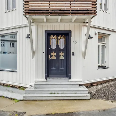 Newly Renovated In Lofoten With Free Parking And Fast Wi-fi * Kabelvåg