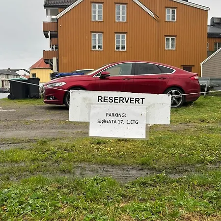 Newly Renovated In Lofoten With Free Parking And Fast Wi-fi